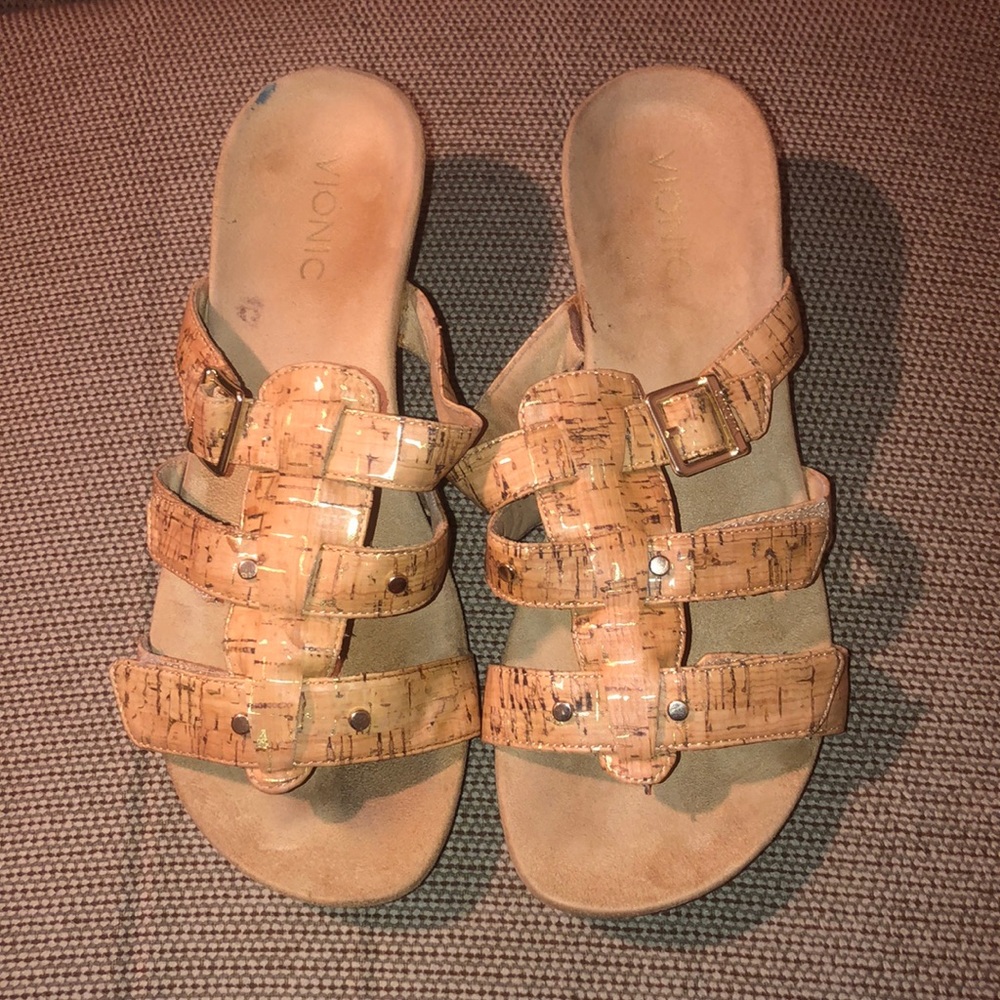 Vionic Corkscrew Wedge